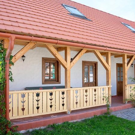 Pepi Vendeghaz - Casa De Oaspeti Pepi Joseni  Bagian luar foto